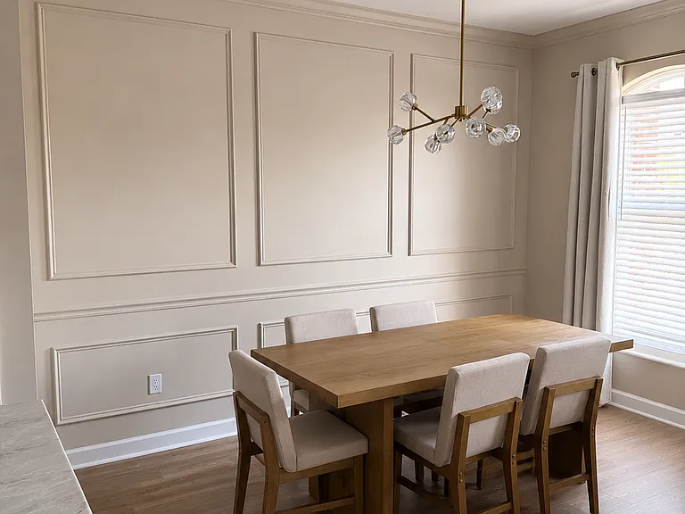 2798 Howard Ave #B — Photo 2