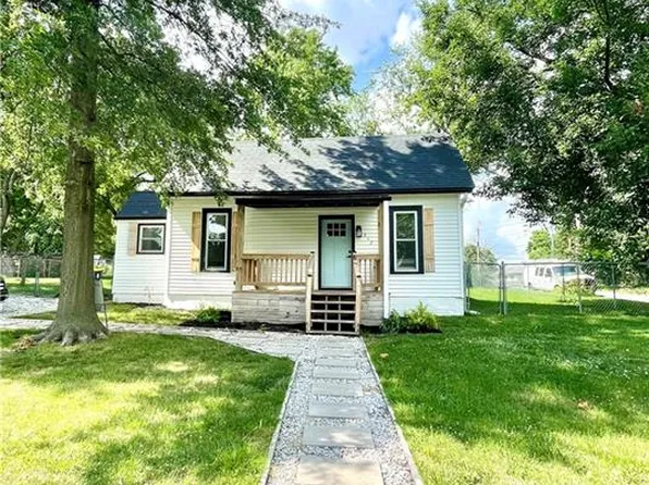 212 NE 115th St, Kansas City, MO 64155