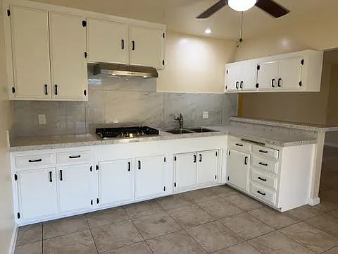 24832 Walnut St - 32 E — Photo 4
