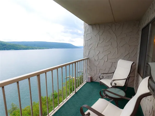 167 Cliffside Dr, Canandaigua, NY 14424