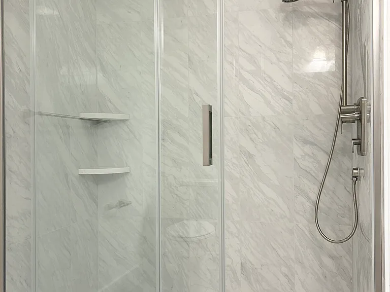 57 Monroe Ave #2 — Photo 8
