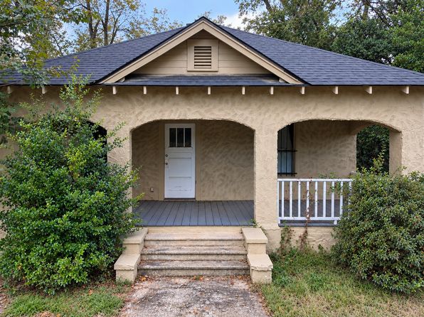 1109 Radium Springs Rd