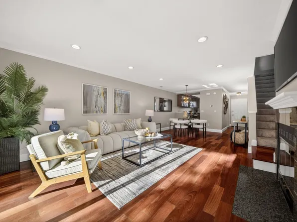 2632 Jones Rd #A, Walnut Creek, CA 94597