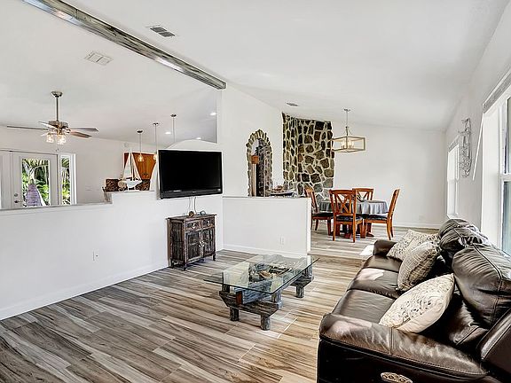 5th image of 509 Eldorado Ln