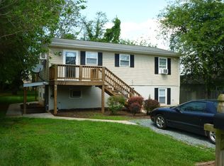 1413-B Hampton St, Charlottesville, VA 22902