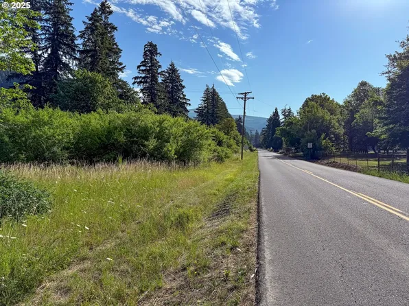 Row River Rd, Dorena, OR 97434