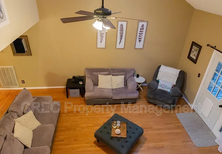 114 Queensbury Cir — Photo 17