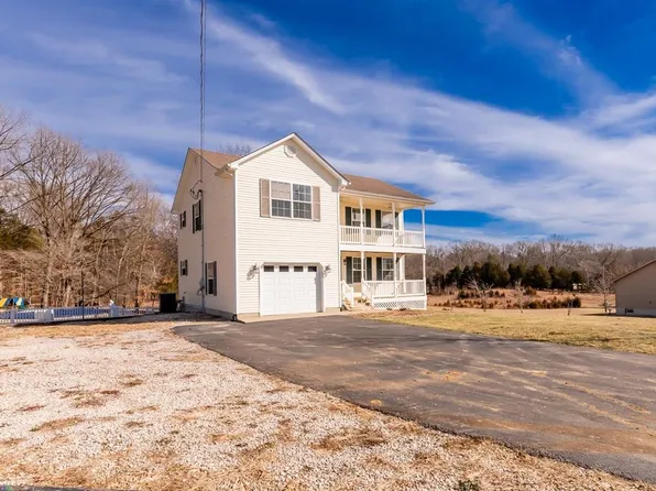 519 Ritchie Dr, Brandenburg, KY 40108