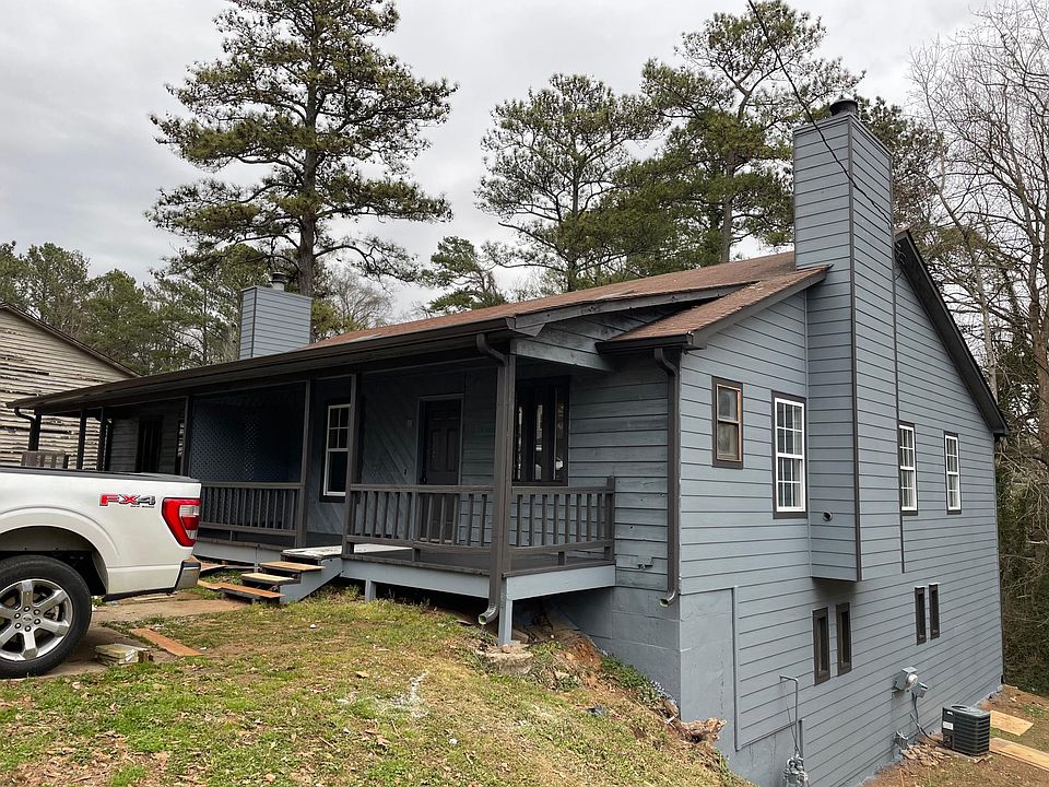 1st image of 2901 Lakemont Dr SW