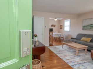 402 13th St NE APT B, Charlottesville, VA 22902