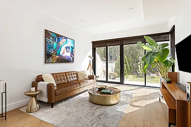 256 North 9th Street, #1A