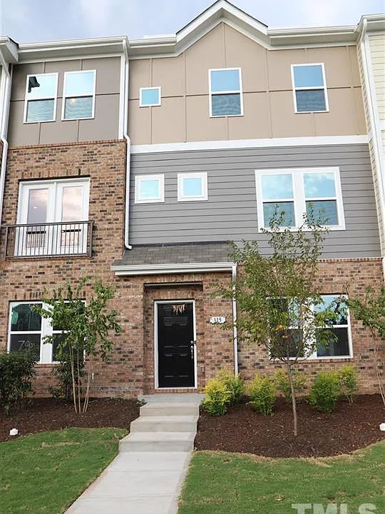 315 King Closer Dr #1