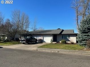 694 SE Millright Ave, Mcminnville, OR 97128 | MLS #23252256 | Zillow