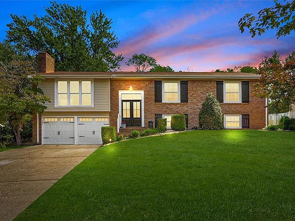 2nd image of 15376 Timber Hill Ln