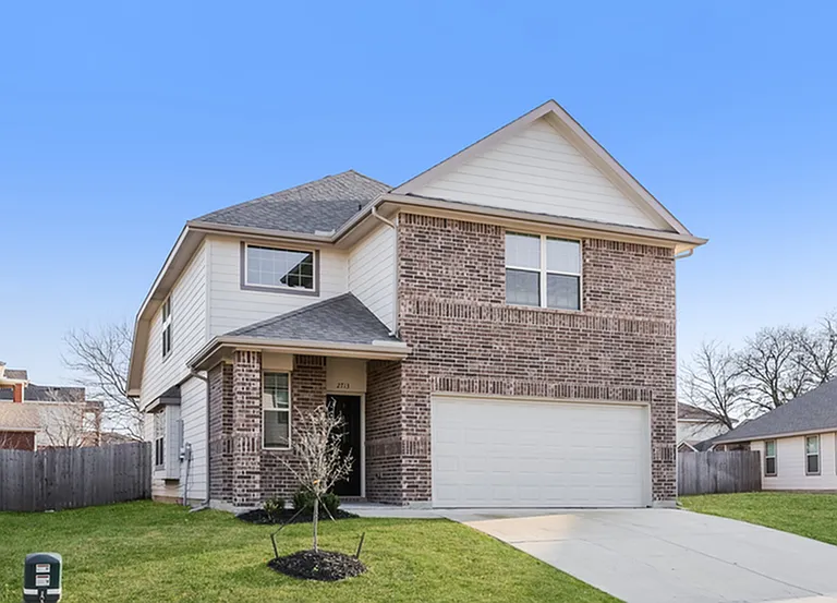 2713 Bear Oak Dr — Photo 3