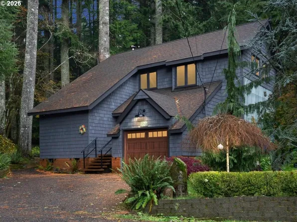 21490 E Briarwood Rd, Rhododendron, OR 97049