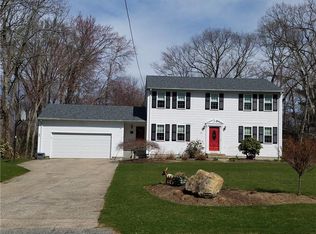 79 Vincent Way, Cranston, RI 02921