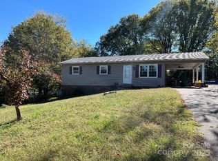 1115 Sandhurst Dr #9, Newton, NC 28658