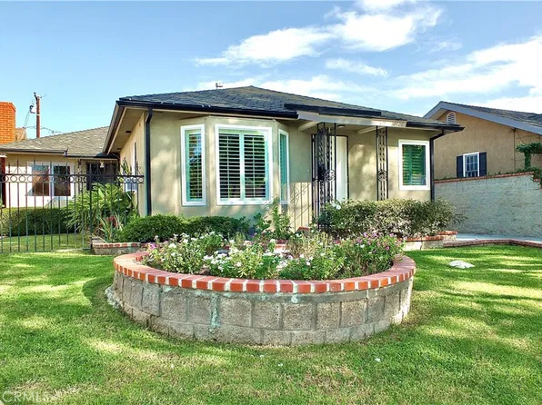 3726 Weston Pl, Long Beach, CA 90807