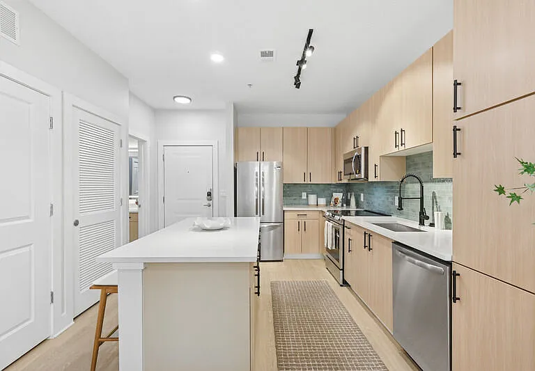 NoHo Flats I and II — Photo 22