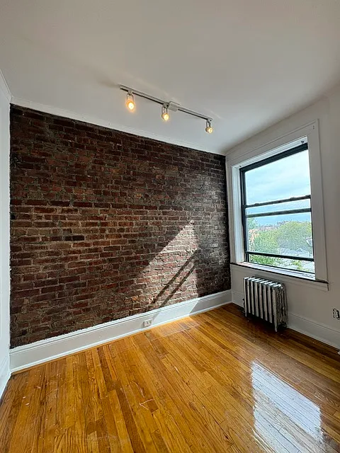 37-52 62nd St #5E