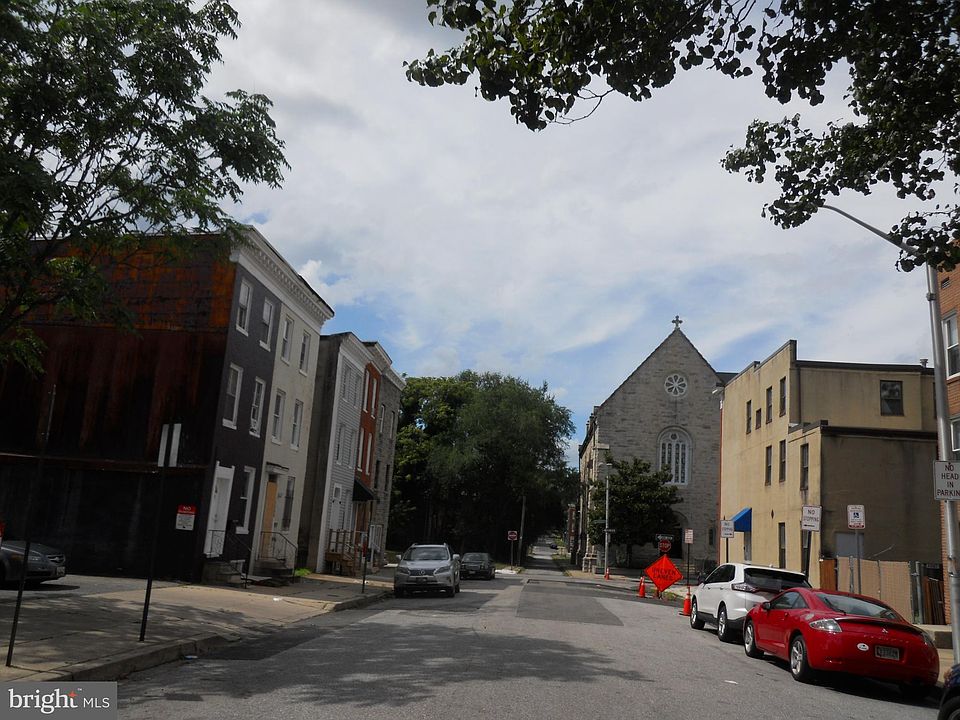 Building Photo 4