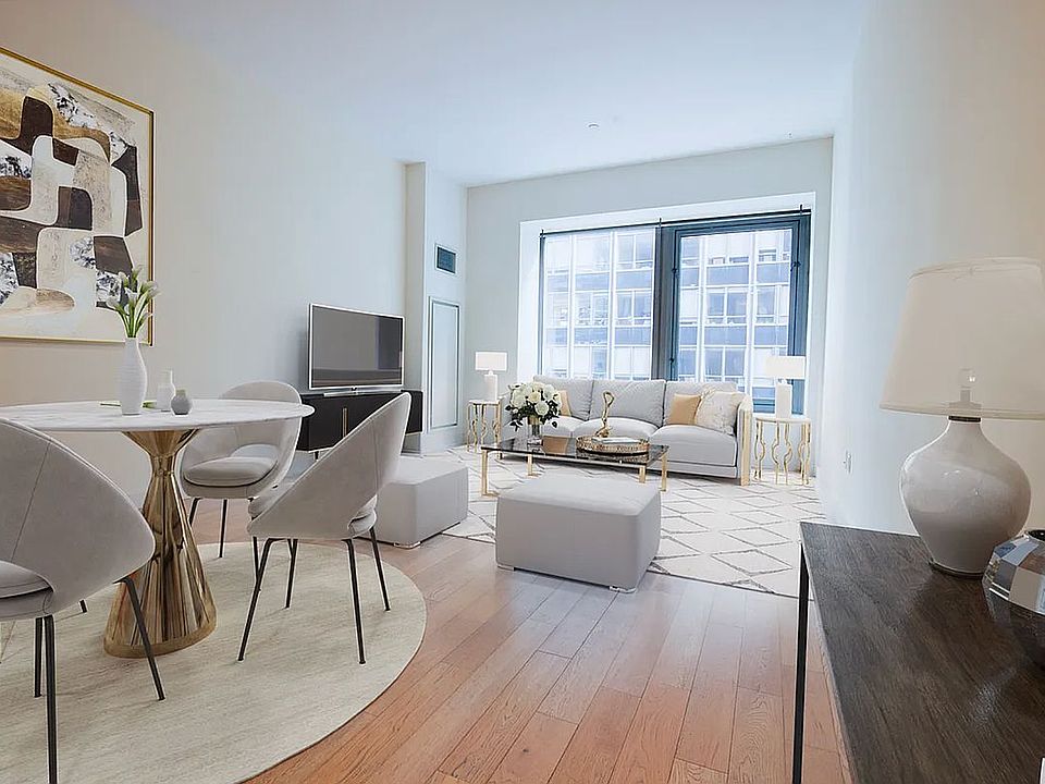 1st image of 75 Wall St APT 20P