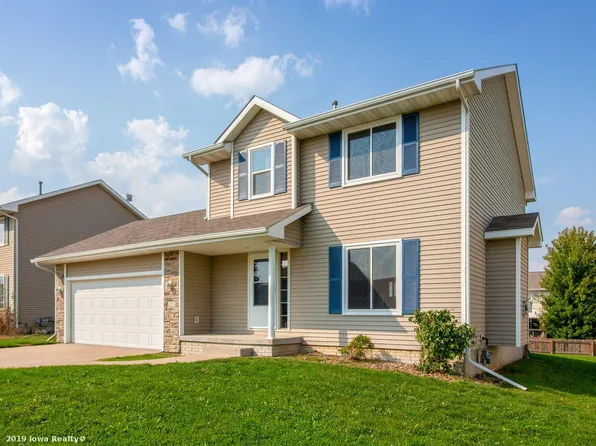 839 Edgewater Dr, Polk City, IA 50226