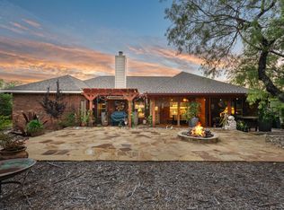 207 Cove Creek Dr, Spicewood, TX 78669