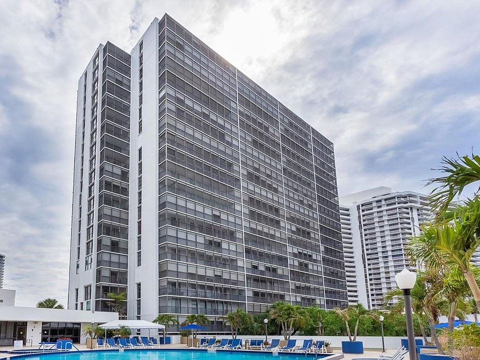 1st image of 3731 N Country Club Dr #17