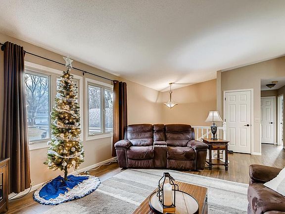 3rd image of 3030 166th Ln NE