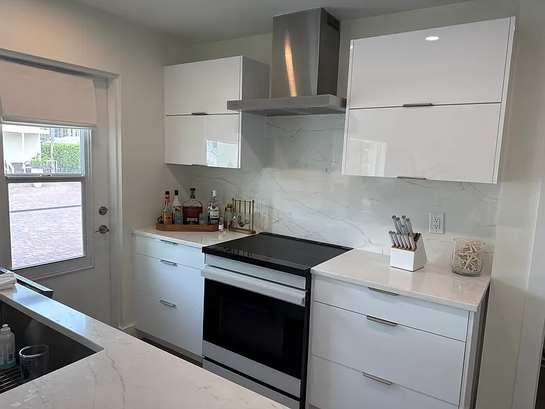 1550 Gulf Shore Blvd N #E5 — Photo 15