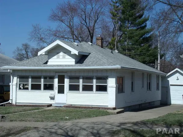 1413 Catherine St, Pekin, IL 61554