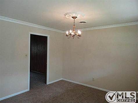 4th image of 5620 Wharton Dr