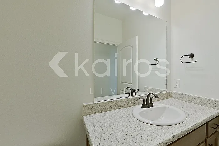 200 Acoustic Ln — Photo 11