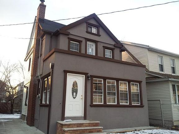 2nd image of 10524 Farmers Blvd