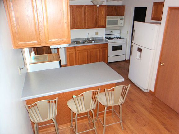 3rd image of 1529 S 6th St