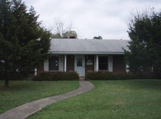 470 S Locust St, Ashdown, AR 71822