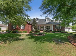 100 Littleleaf Ct, Dothan, AL 36301