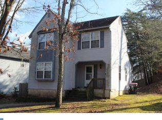 4 Wynmere Dr, Sicklerville, NJ 08081