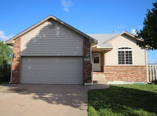 1217 Willowbrook Ln, Towanda, KS 67144
