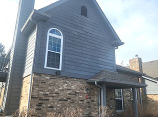 43 Foxcroft Rd APT 135, Naperville, IL 60565