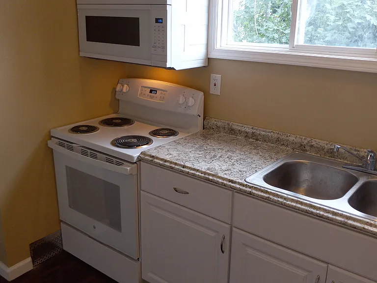 638 Hertel Ave #1 — Photo 5