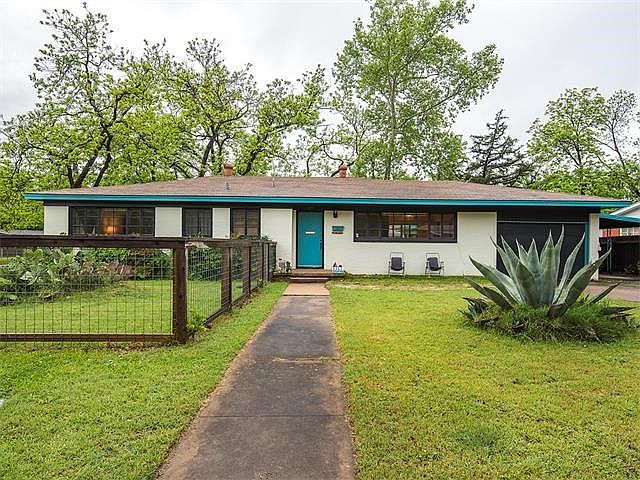 1st image of 1311 Larkwood Dr