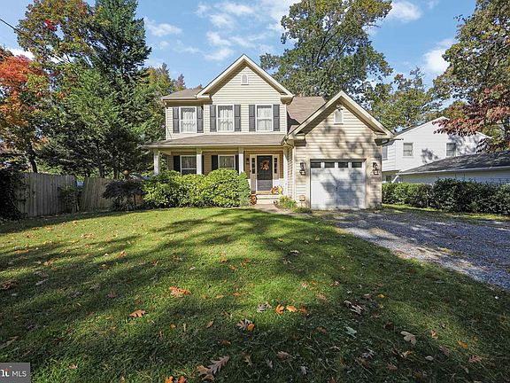 2nd image of 11 Evergreen Rd