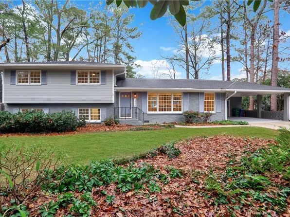 2906 Cartwright Dr, Decatur, GA 30033