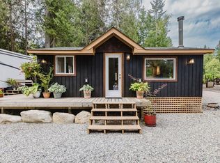 8048 Wildwood Rd, Sunshine Coast, BC V0N1Y1