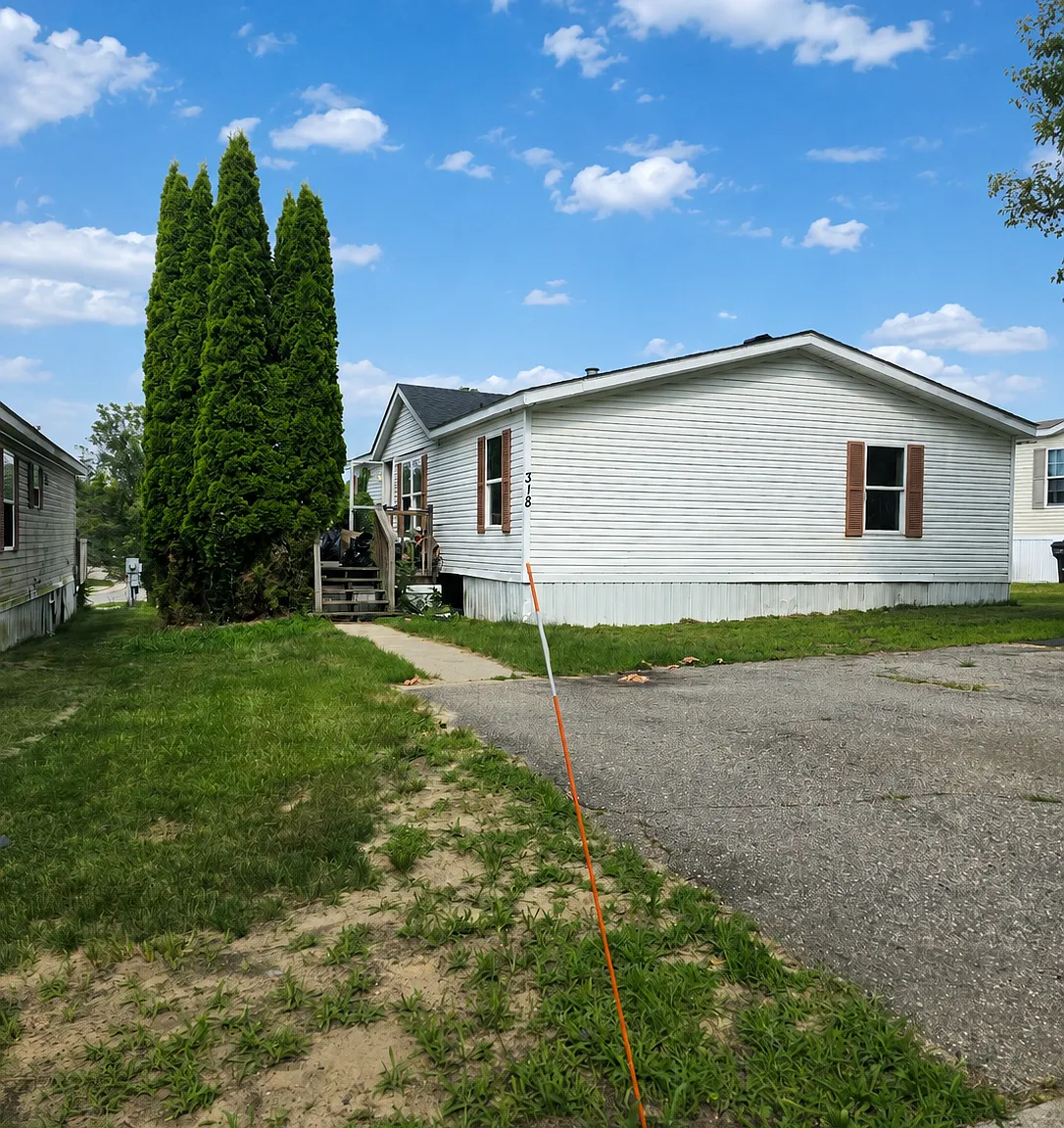 3 bed, 1232 sqft, $1,249 — Photo 1