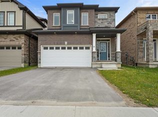 11 Saddlebrook Ct, Kitchener, ON N2R0P6