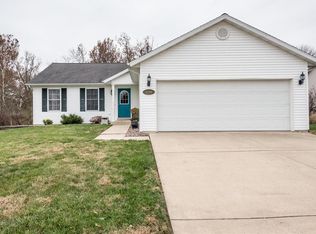 1104 Driftwood Ln, Waterloo, IL